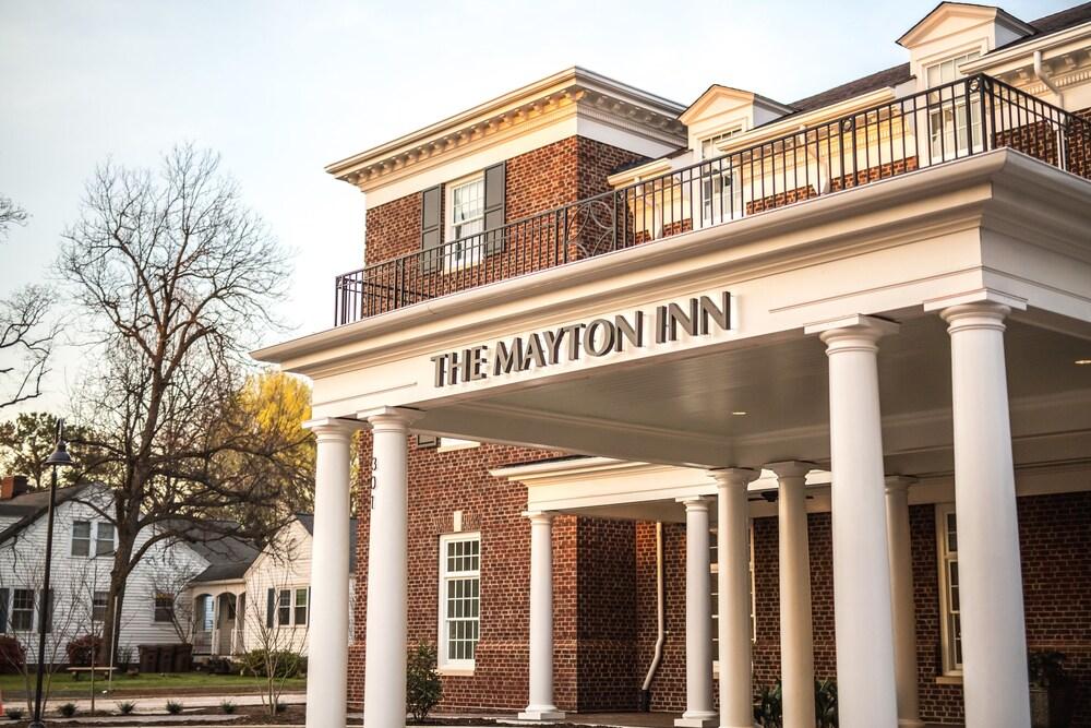 The Mayton Cary Exterior photo